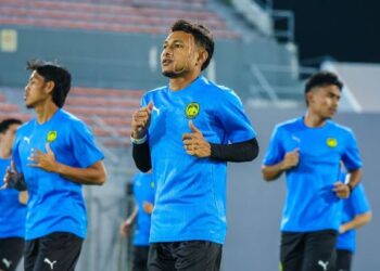 Faisal Halim berlatih bersama skuad Harimau Malaya di Stadium Bolasepak Kuala Lumpur, Cheras, kelmarin. - IHSAN FAM 