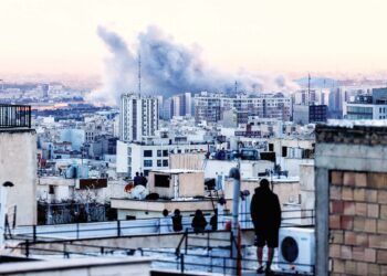 Namun senario paling buruk mungkin berlaku Trump-Netanyahu akan  berterusan melancarkan serangan malah dengan skala  lebih besar untuk melumpuhkan  pentadbiran Tehran.  – AFP