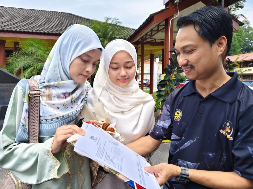 Raih 9A SPM, anak pekerja kilang mahu ubah nasib keluarga