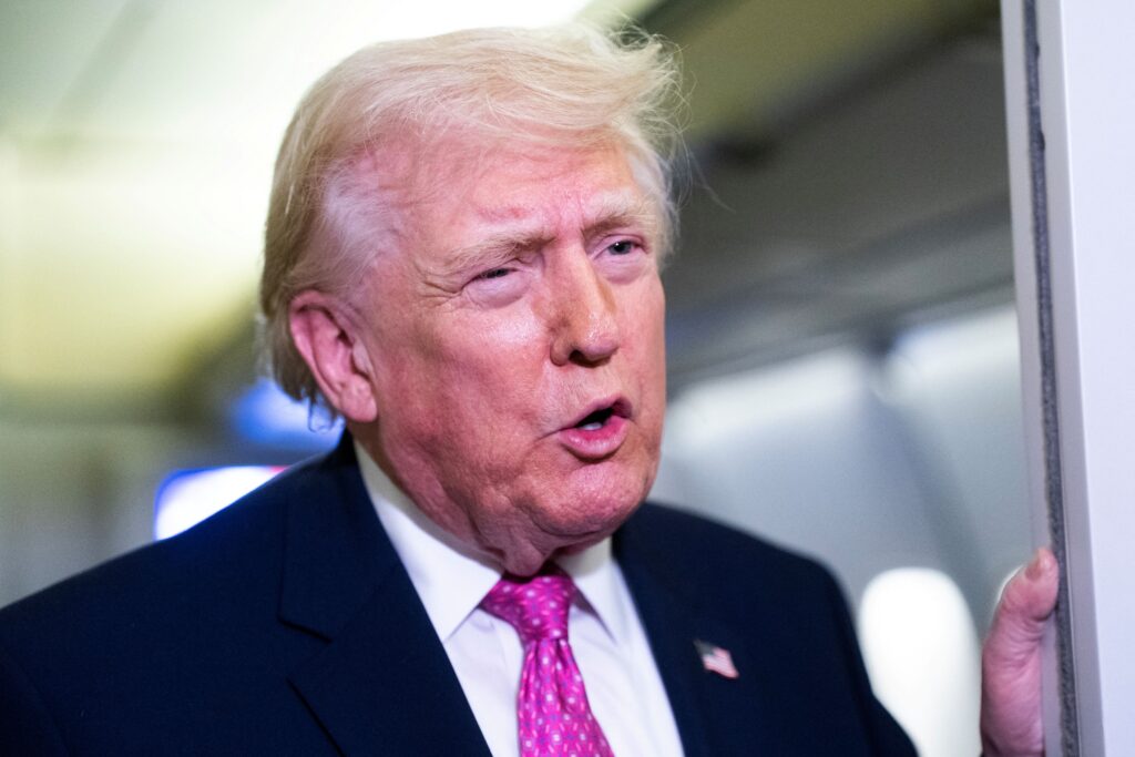 Trump dakwa Iran alami pertukaran rejim