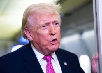 TRUMP mendakwa serangan AS-Israel berjaya menyebabkan pertukaran rejim di Iran. - AFP