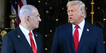 GAMBAR fail pertemuan Trump dan Netanyahu di Rumah Putih, Washington DC. - AFP