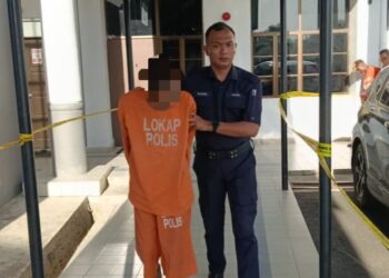 SALAH seorang suspek yang diberkas susulan kejadian bunuh seorang lelaki di Taman Kempas, Sungai Petani tengah malam tadi.