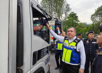 ANTHONY LOKE SIEW FOOK