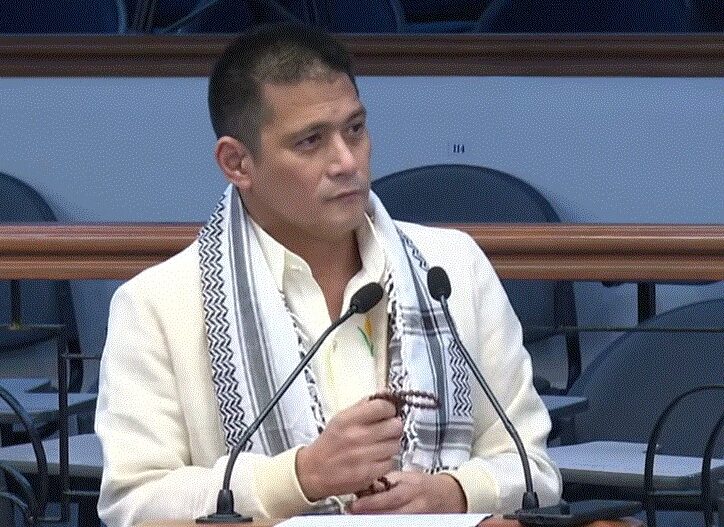 Senator Filipina gesa tuntut semula Sabah dari Malaysia