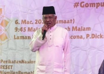 HAMZAH Zainudin ketika berucap pada Majlis Moreh Perdana di Port Dickson, malam semalam. – UTUSAN/NOR SHAFIQAH MOHD. GHAZALI