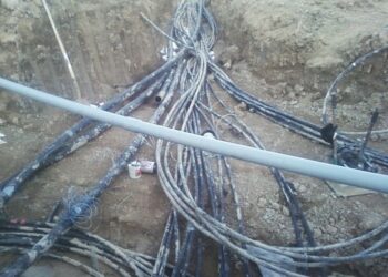 KES kecurian kabel yang membabitkan rel perlu dikenakan hukuman lebih berat seperti sebatan.