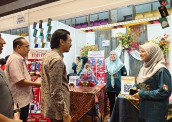 MUHAMMAD Kamil Abdul Munim pada Program Karnival Kita Madani X Program Madani Rakyat 2.0 2026 peringkat negeri Perak di Institut Latihan Kementerian Kesihatan Malaysia (ILKKM) Sultan Azlan Shah di Ipoh hari ini.