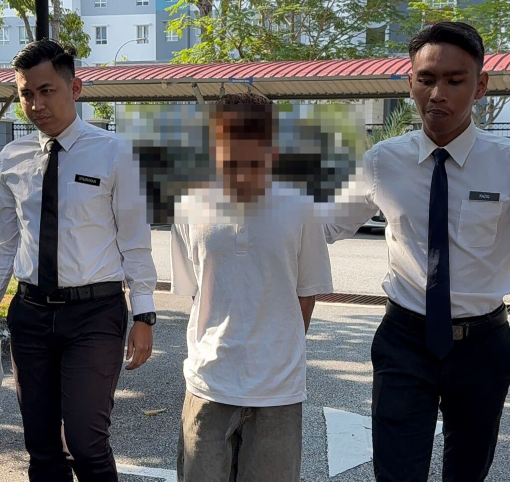 Lelaki didakwa perdaya RM64,500 untuk gelaran Datuk