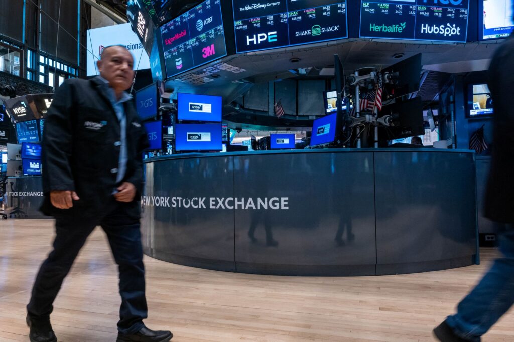 Saham AS melonjak susulan harapan perang Iran bakal berakhir