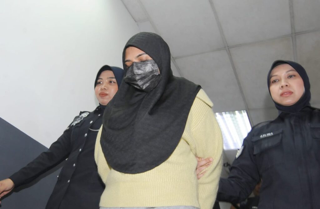 Bekas eksekutif jualan pecah amanah, songlap RM1.05 juta wang syarikat