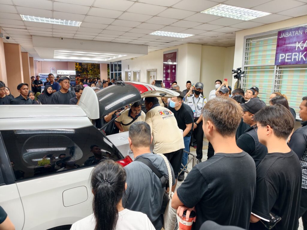 Jasad dua pelajar IPG lemas dituntut keluarga