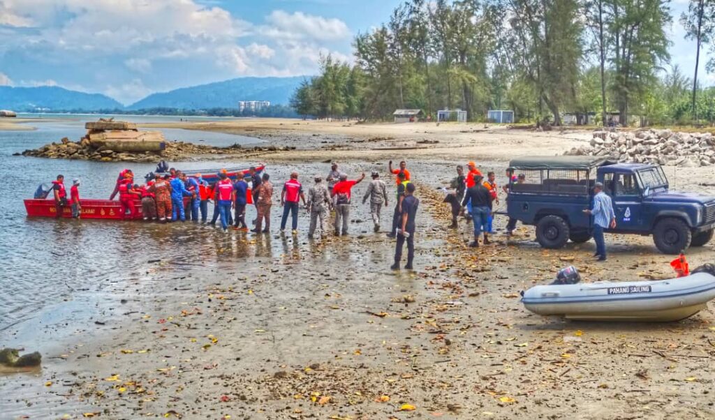 Pelajar ditemukan lemas di Pantai Balok