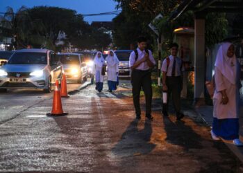 MENJADI tanggungjawab pihak pengurusan untuk memastikan sekolah menjadi tempat yang selamat dan sihat kepada semua guru, kakitangan, pelajar dan pelawat.