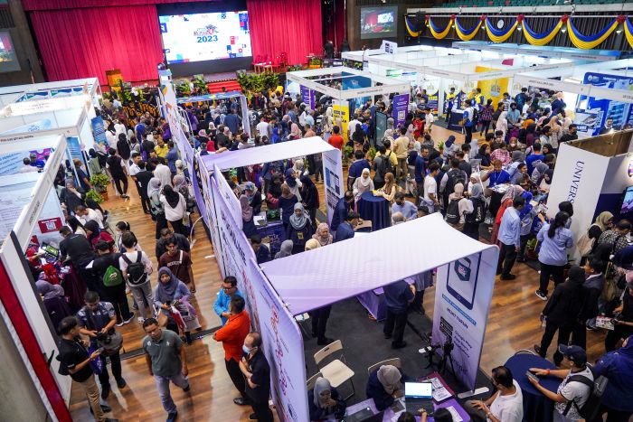 Universiti tempatan pilihan terbaik lepasan SPM