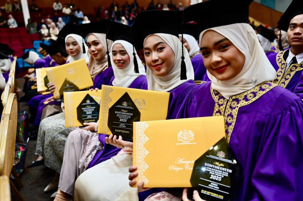 Universiti gedung ilmu, jangan dicemari budaya menyimpang