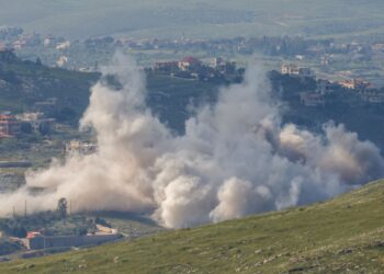ISRAEL diminta mematuhi gencatan senjata dengan tidak menyerang Lubnan. - AFP