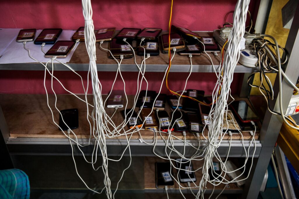 Mobile phone networks may shut down in Bangladesh