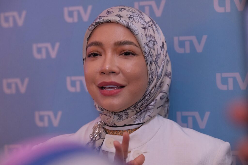 Tiada kesefahaman, hubungan dengan Mickey kekal sekadar kawan – Nora Danish