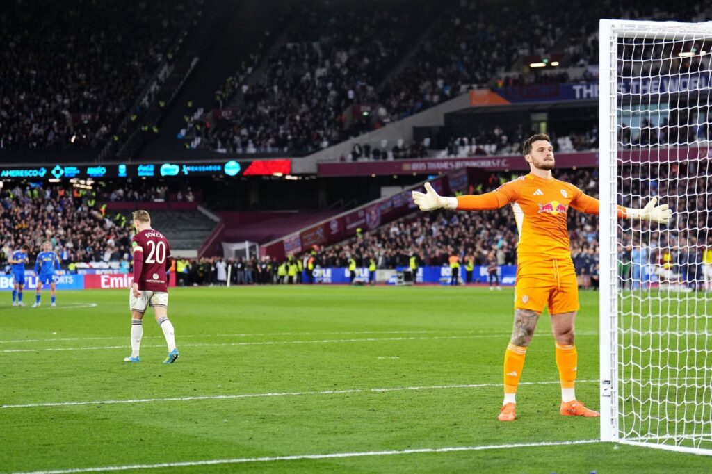 Ketangkasan Perri bawa Leeds ke suku akhir Piala FA