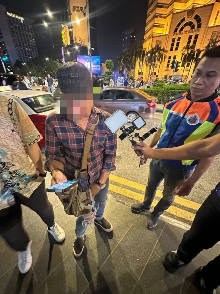 DBKL sita peralatan ‘ulat foto’ di sekitar ibu negara