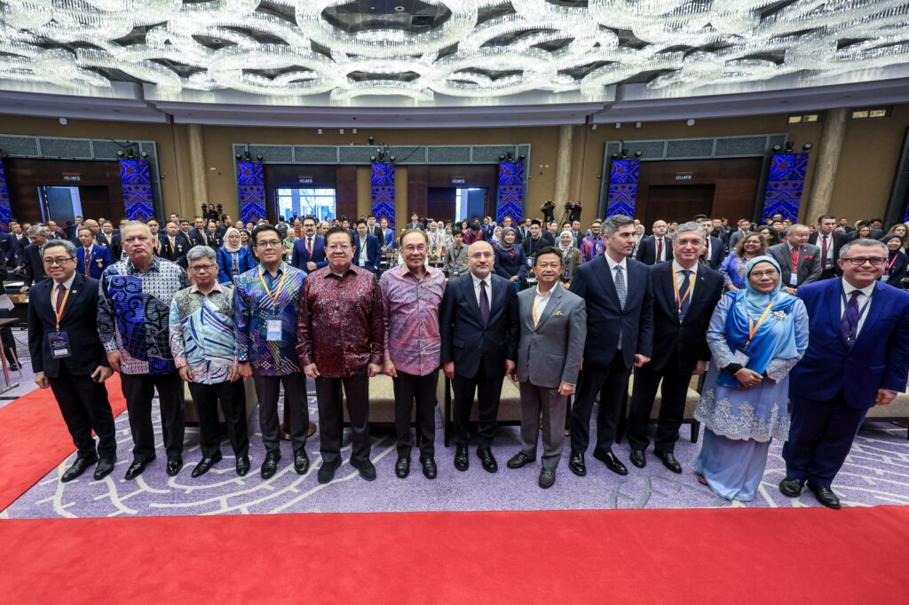 Malaysia terus mainkan peranan redakan ketegangan di Asia Barat – PM