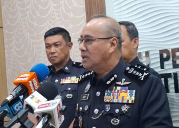 NOOR Hisam Nordin dalam sidang akhbar di IPK Perak di Ipoh hari ini.