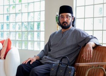 HANIF atau mesra disapa Banep semakin dikenali selepas muncul dalam banyak video Christy Ng. - UTUSAN/FARIZ RUSADIO