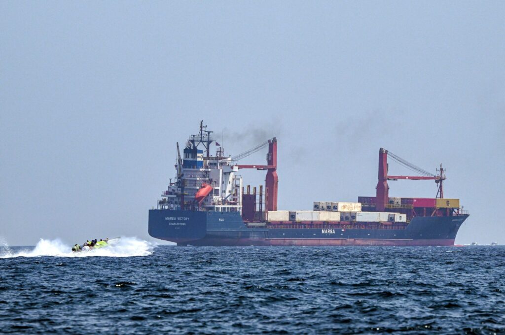 Sebuah kapal milik Malaysia sudah lepasi Selat Hormuz