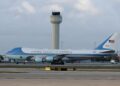 Gambar fail pesawat rasmi Trump tiba di Lapangan Terbang  Antarabangsa Palm Beach, Florida. - AFP