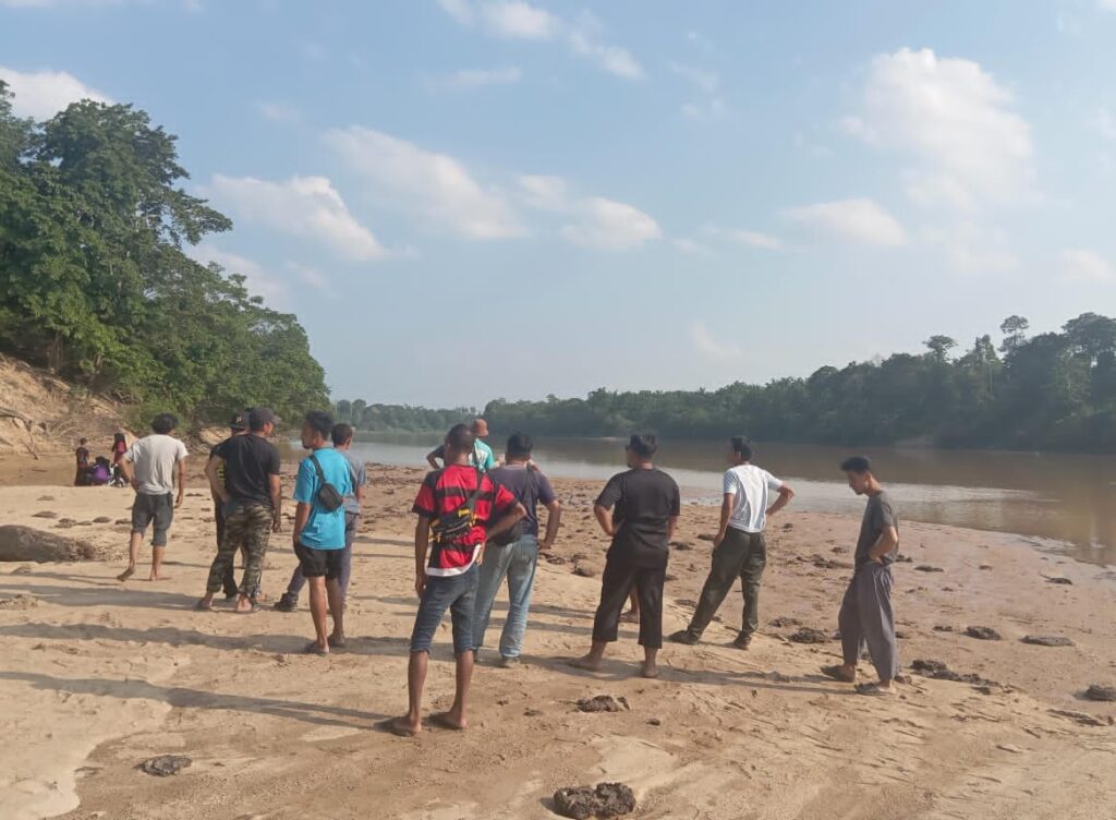 Niat sejukkan badan berakhir tragedi, dua remaja dikhuatiri lemas di Sungai Pahang
