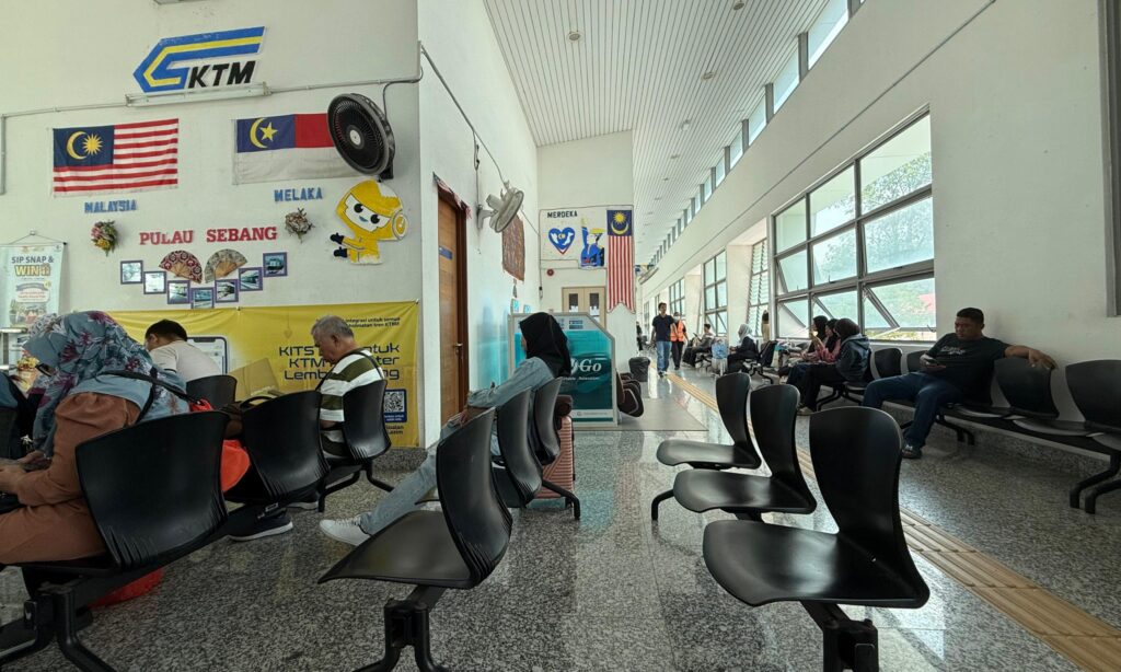 Pengguna kesal jadual komuter disusun semula