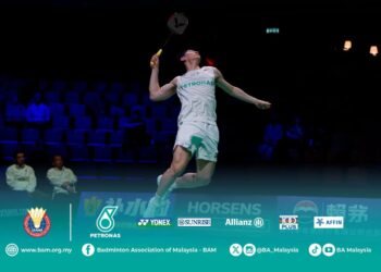 Zii Jia yang kini menghuni ranking No. 82 dunia turun selaku perseorangan ketiga negara, mudah membenam pemain ke-233 dunia, Nadeem Dalvi 21-13, 21-11 dalam masa 35 minit. - IHSAN FACEBOOK BAM