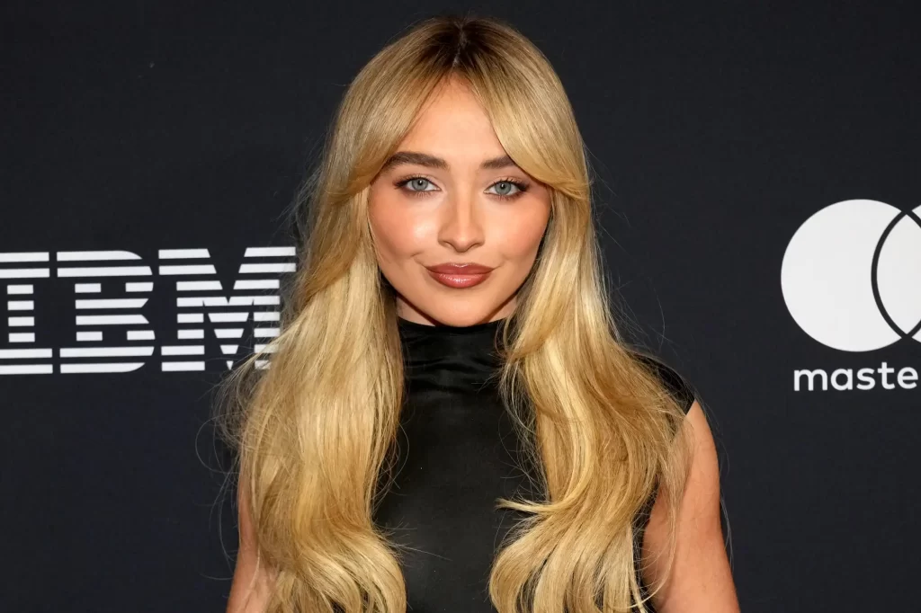 Sindir peminat, Sabrina Carpenter mohon maaf