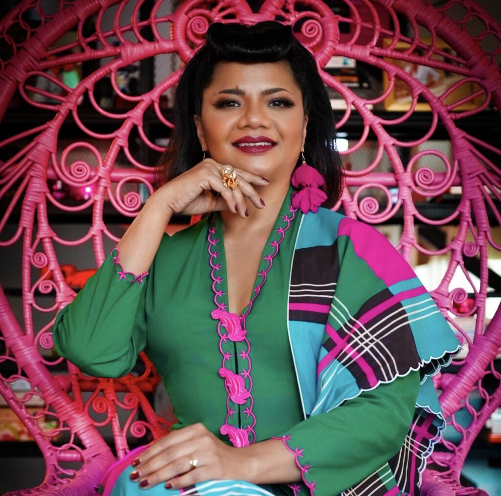 Ushera tampil persembahan khas ‘Warna Warni Hari Raya Latin Jazz Style’ di BOBO KL