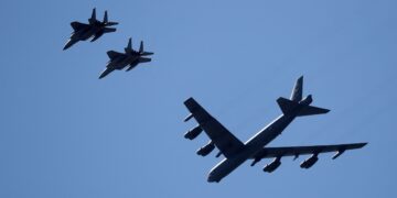 INDONESIA mengkaji secara terperinci permintaan AS menggunakan ruang udaranya. - AFP