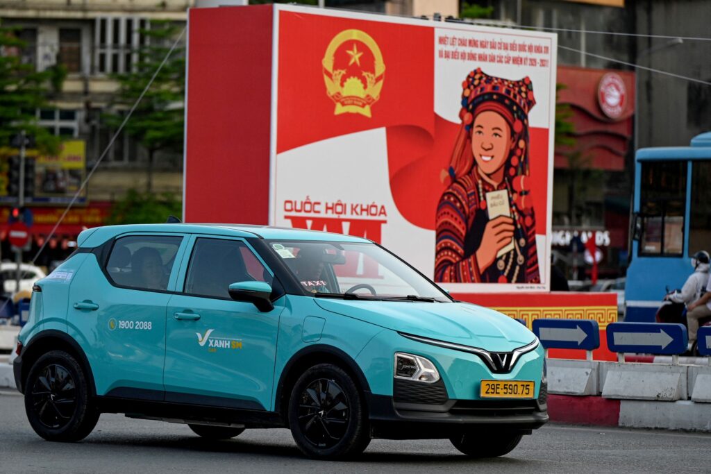 Jualan kereta elektrik melonjak kerana perang Iran