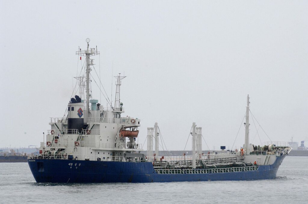 Korea Selatan dapat bekalan 270 juta tong minyak mentah melalui Selat Hormuz