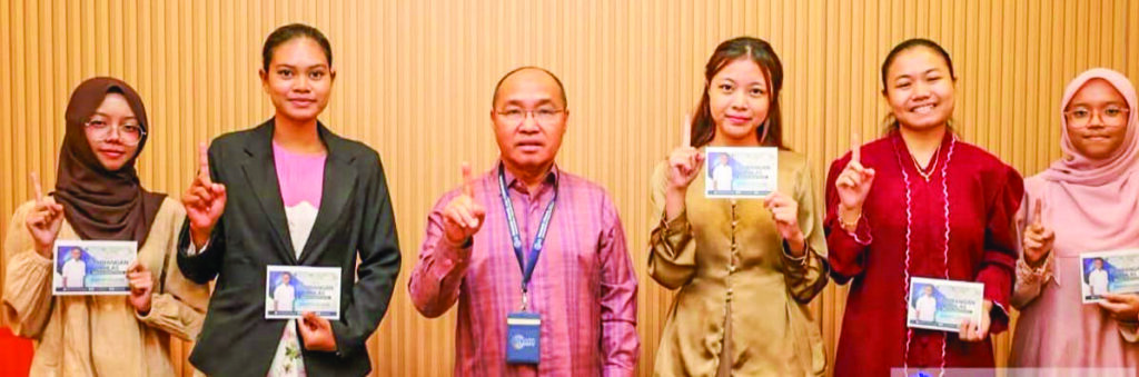 Santuni pelajar Orang Asli cemerlang SPM