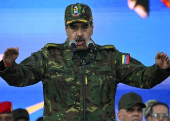 MADURO ditangkap tentera AS Januari lalu. - AFP