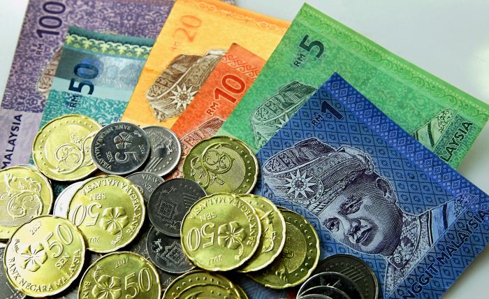 Ringgit dijangka kembali ke paras RM4.00 pada tahun ini