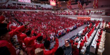 PAU kali ini perlu menjadi ruang untuk UMNO melakukan political stock-taking, melihat dengan jujur di mana parti berada selepas lapan tahun mencari jalan pulang.