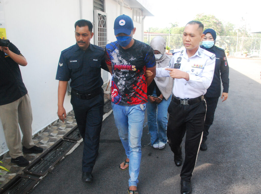 Bekas pemandu bas ekspres dipenjara setahun, kekasih 6 bulan