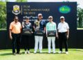PENGURUS Besar Saujana Golf & Country Club, S A Nathan (kiri) dan Pengurus Besar Persatuan Golf Profesional Malaysia (PGM), Nik Mustapha Nik Mohamed (kanan) bergambar bersama Gavin Green dan Liyana Durisic yang muncul juara kejohanan golf Trofi Tun Ahmad Sarji 2026 di Kelab Golf & Country Saujana, Subang, petang tadi. Turut bergambar Anson Yeo (dua dari kanan) yang muncul sebagai pemain amatur terbaik kejohanan.