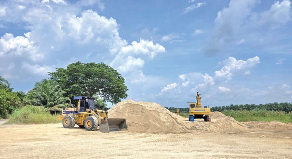 Pengusaha pasir sungai terhimpit kenaikan diesel