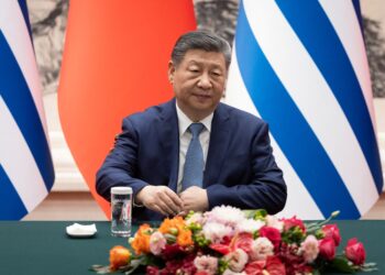 JINPING yakin China dan Taiwan akan bersatu. - AFP