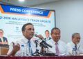 REEZAL Merican Naina Merican (kiri) pada sidang media mengenai Kemas Kini Perdagangan Malaysia Suku Pertama 2026 di pusat konvensyen Matrade di sini, hari ini- UTUSAN/SYAKIR RADIN