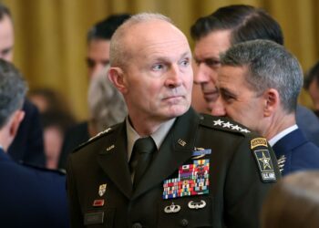 GEORGE dipecat pentadbiran Trump sebagai Ketua Turus Tentera Darat AS. - AFP