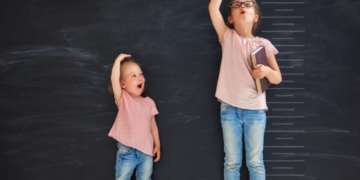 PERTUMbuhan kanak-kanak yang terlalu cepat perlu dipantau kerana ia boleh menjadi tanda masalah hormon.