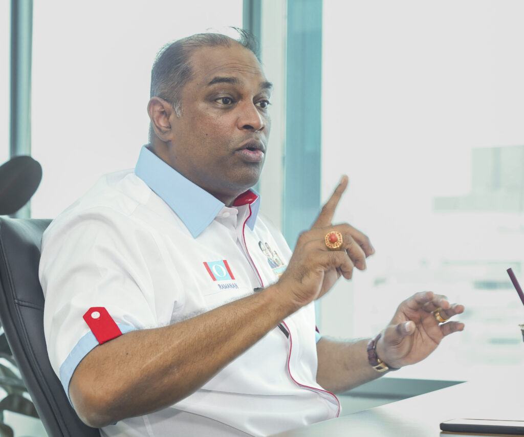 Tiada dua kem, hanya satu pasukan Presiden PKR